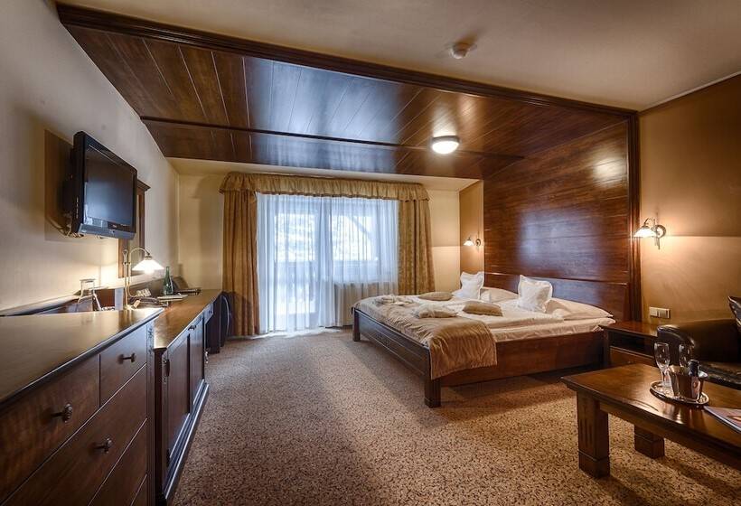 اتاق لوکس, Aplend Wellness Hotel Borovica