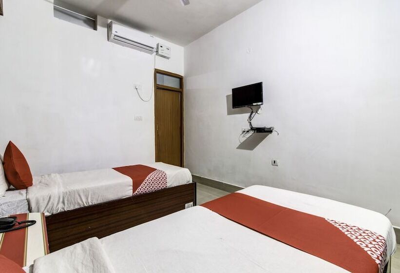 اتاق استاندارد, Kalyan Residency By Oyo