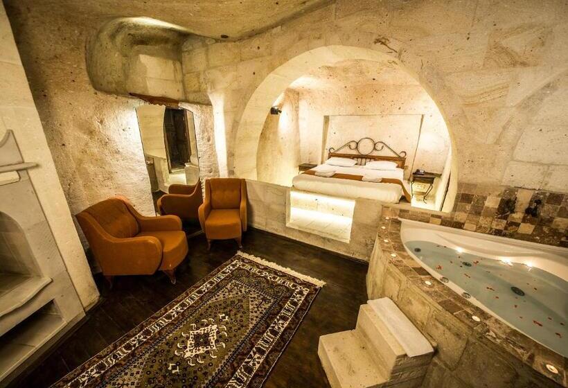 Suite met Kingsize Bed, Harkasos Cave