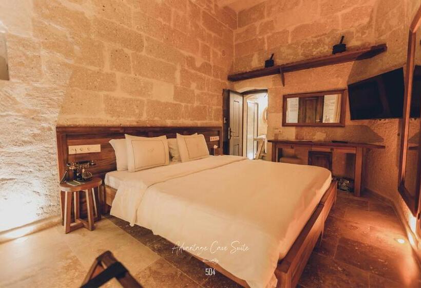 سوییت, Nino Cave Suites