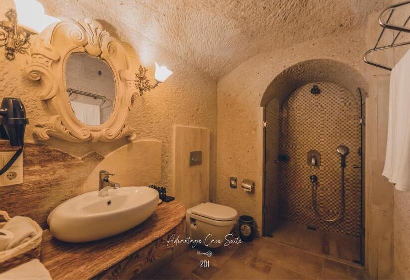 سوییت, Nino Cave Suites
