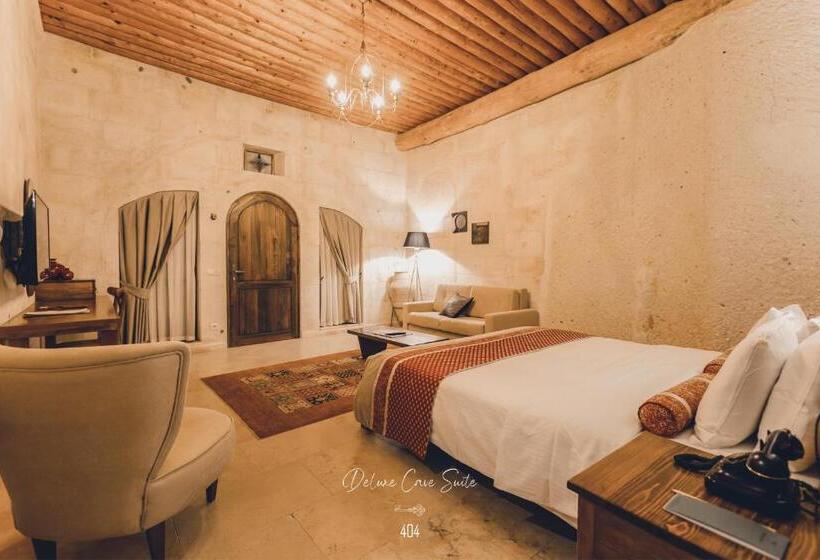 سوییت لوکس, Nino Cave Suites