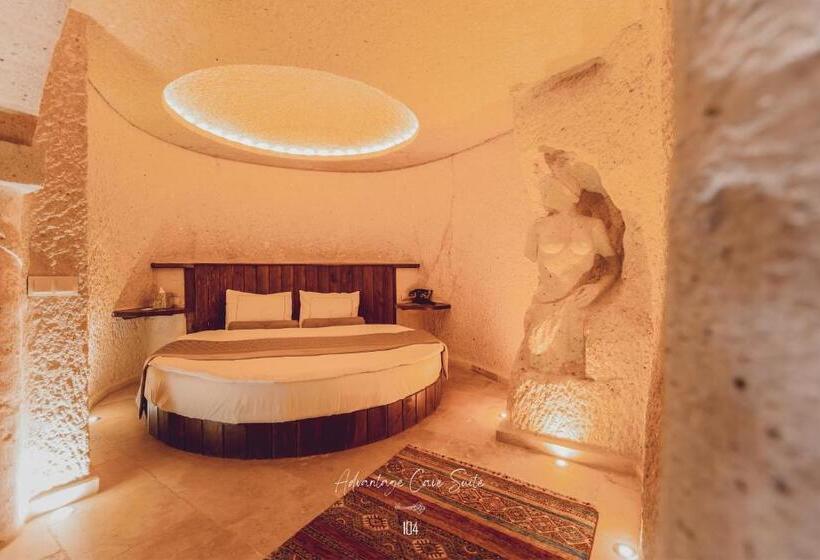 سوییت, Nino Cave Suites