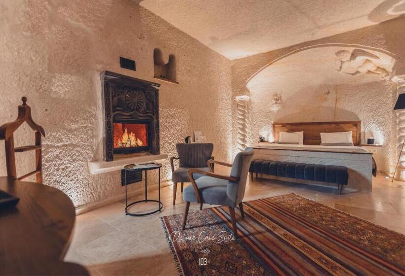 سوییت لوکس, Nino Cave Suites