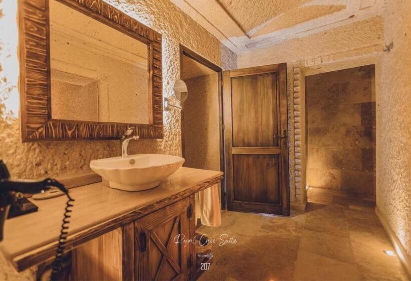 سوئیت رویال, Nino Cave Suites