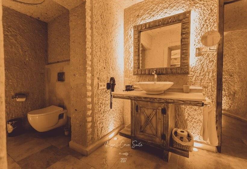 سوئیت رویال, Nino Cave Suites