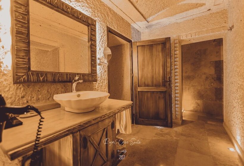 سوئیت رویال, Nino Cave Suites