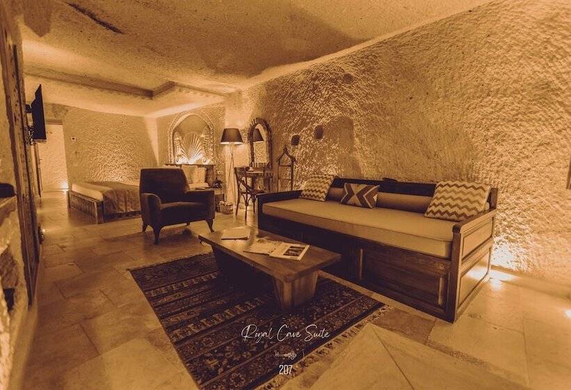 سوئیت رویال, Nino Cave Suites