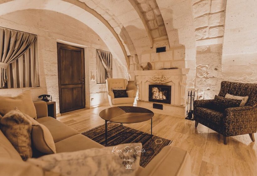سوییت, Nino Cave Suites
