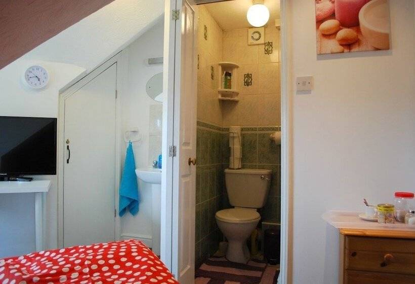 اتاق استاندارد یک نفره, Clift Guest House