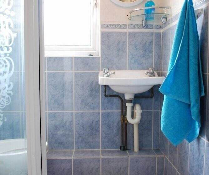 اتاق استاندارد, Clift Guest House