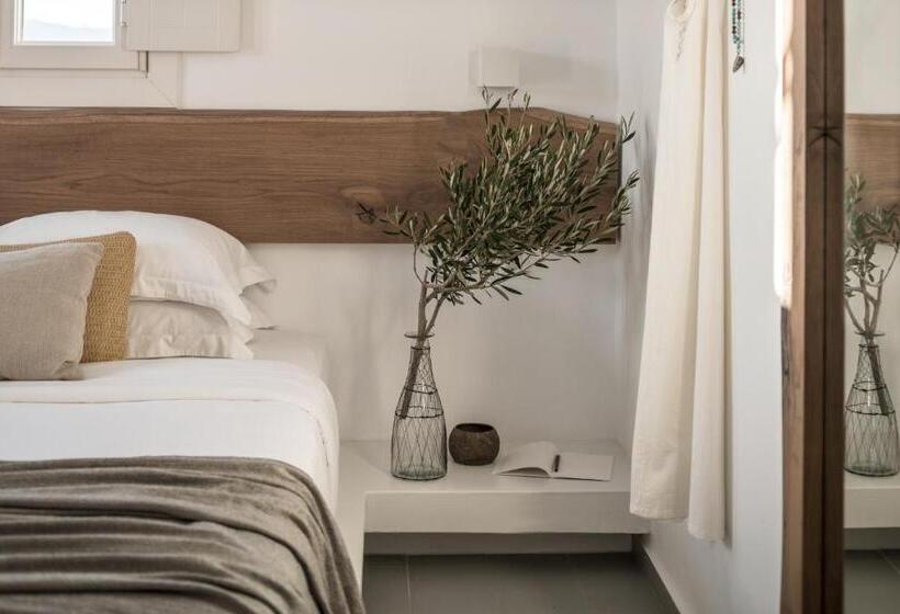 سوییت خانوادگی, A Hotel Mykonos