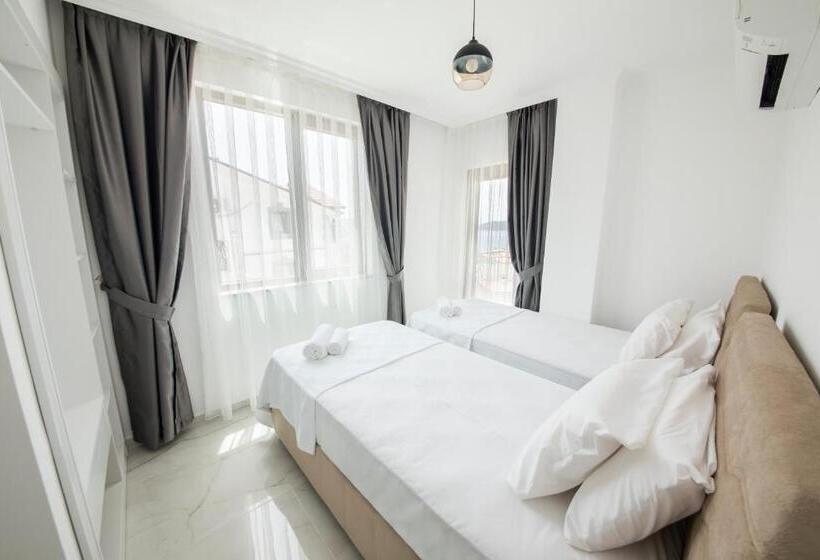 سوییت سوپریور با چشم‌انداز دریا, Cedrus Suites