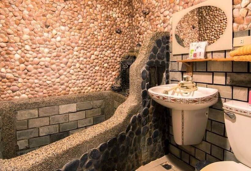 اتاق اکونومی, Shankou Hotspring