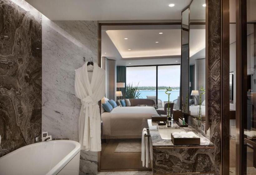 اتاق استاندارد با چشم‌انداز دریا, Reges, A Luxury Collection Resort & Spa, Cesme