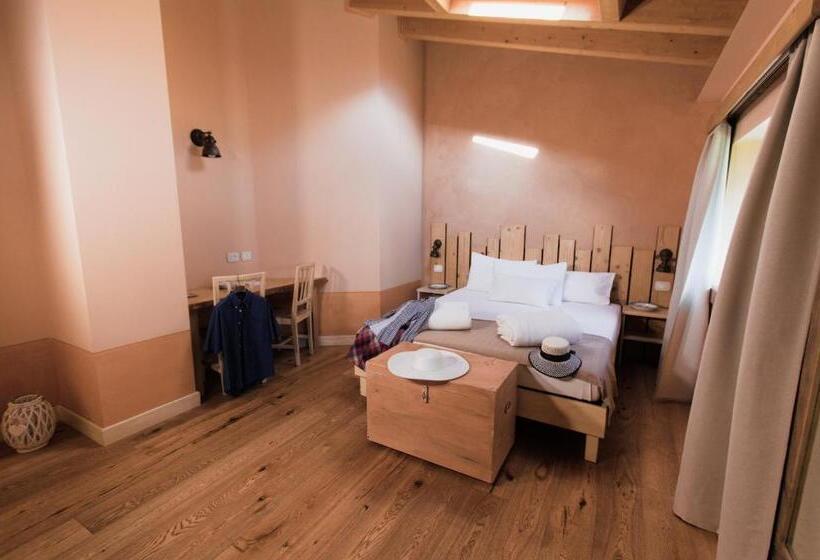 اتاق لوکس, Agriturismo Milord