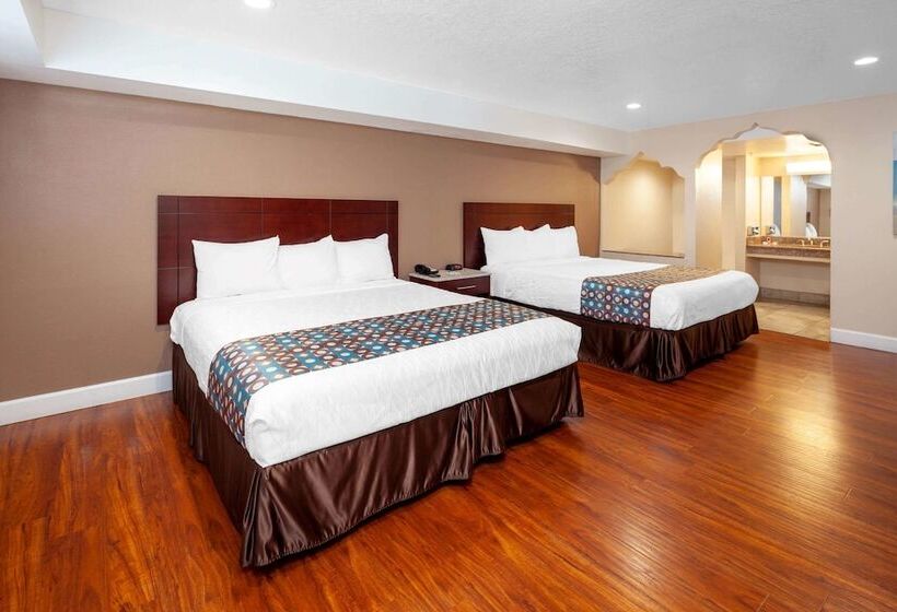 اتاق استاندارد, Travelodge By Wyndham Harbor City