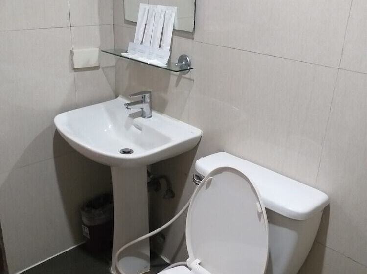 غرفة ديلوكس, Royale Parc Hotel Puerto Princesa Palawan