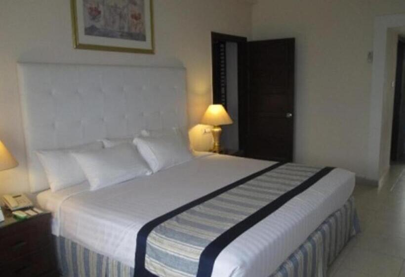 سوییت سوپریور, Beach Luxury