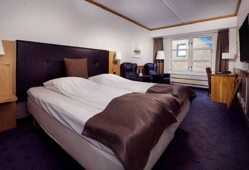 Номер Стандарт, Clarion Collection Hotel With