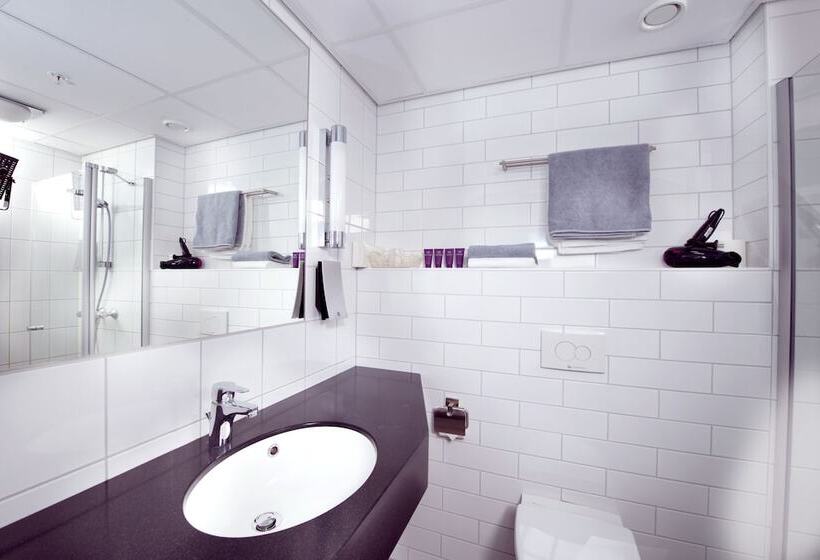 Номер Superior, Clarion Collection Hotel With