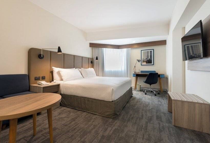 标准间, Crowne Plaza Lima, An Ihg