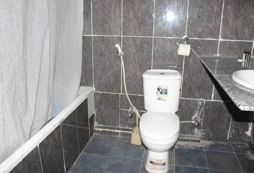 سوییت اجرایی, Prince Hotel Kano
