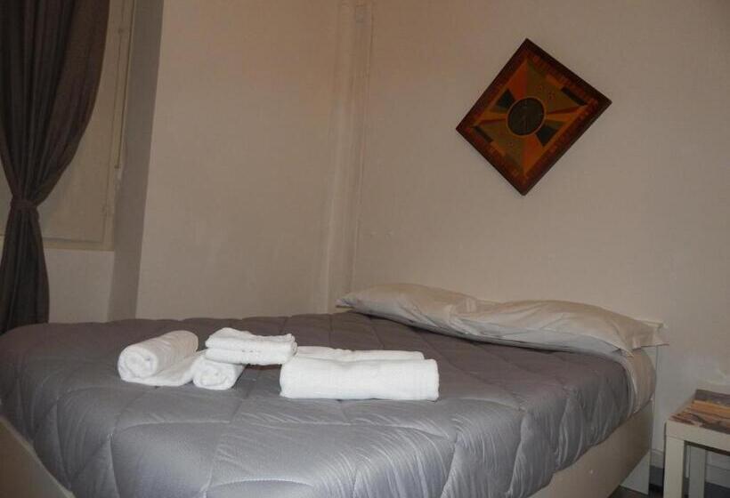 اتاق استاندارد یک نفره, Guest House Roma