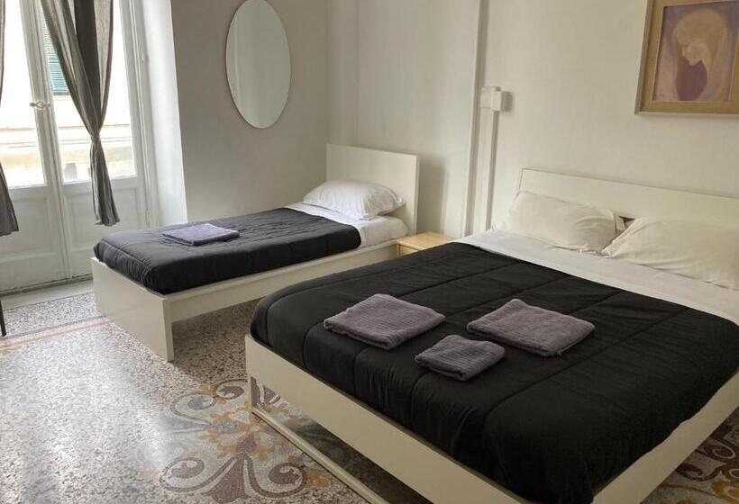 اتاق پریمیوم چهارنفره, Guest House Roma