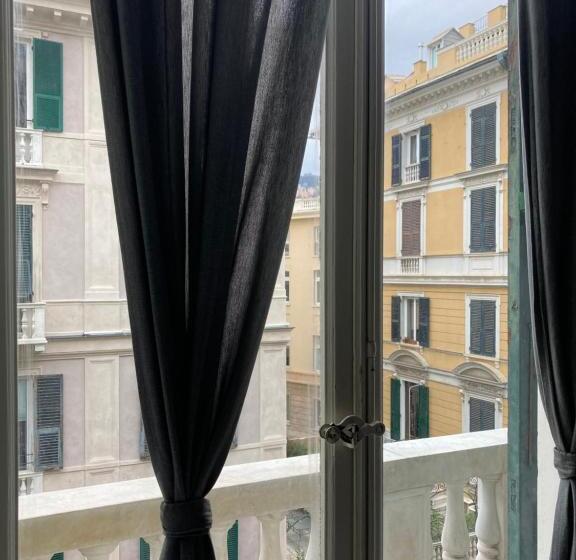 اتاق پریمیوم چهارنفره, Guest House Roma