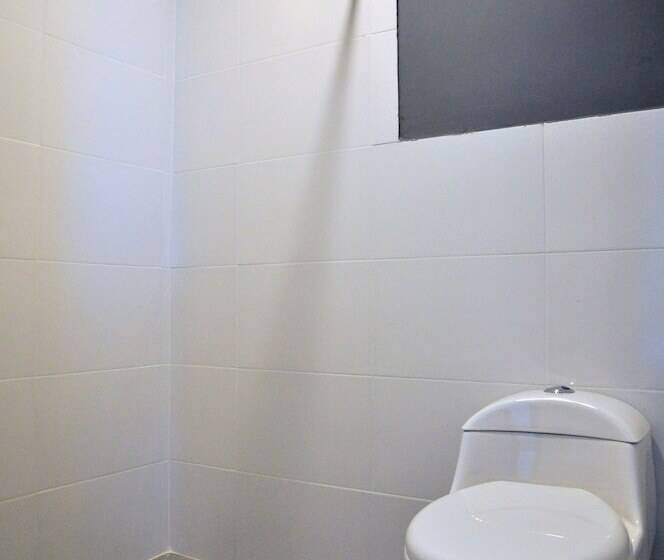 اتاق لوکس, Bona Vida Hostel