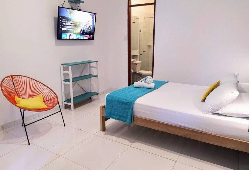 اتاق لوکس, Bona Vida Hostel
