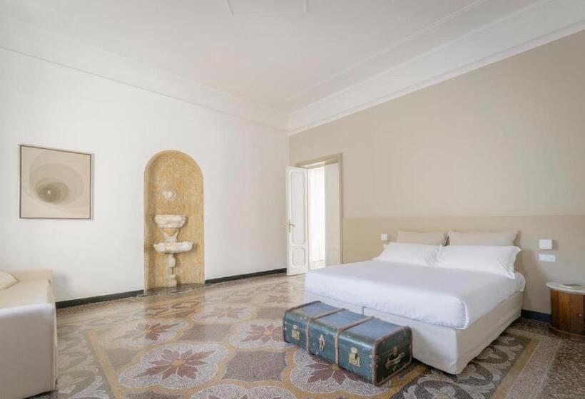 اتاق لوکس, Genova46 Suites & Rooms