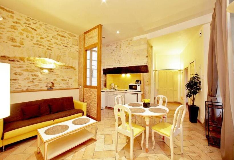 آپارتمان 1 خوابه با تراس, La Villa Des Consuls   Gîte De Tourisme De Charme