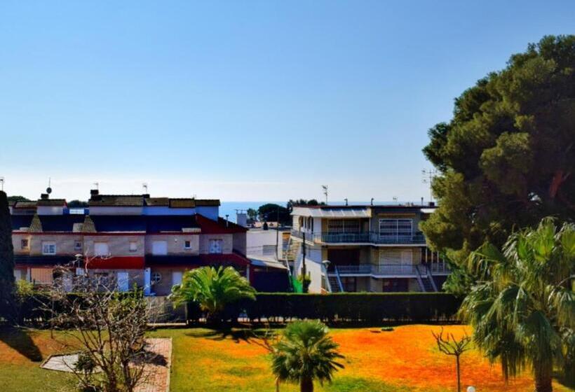 2 Bedroom Deluxe Apartment Sea View, Agaró Cambrils Apartments