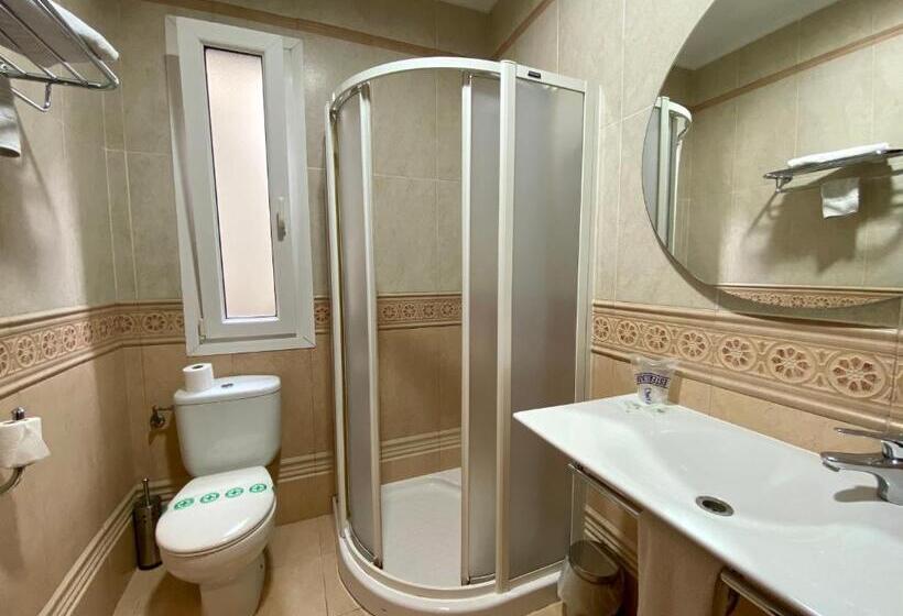 اتاق استاندارد یک نفره, Hostal Bonavista