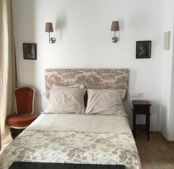 اتاق استاندارد, Hostal Casa Del Buen Viaje