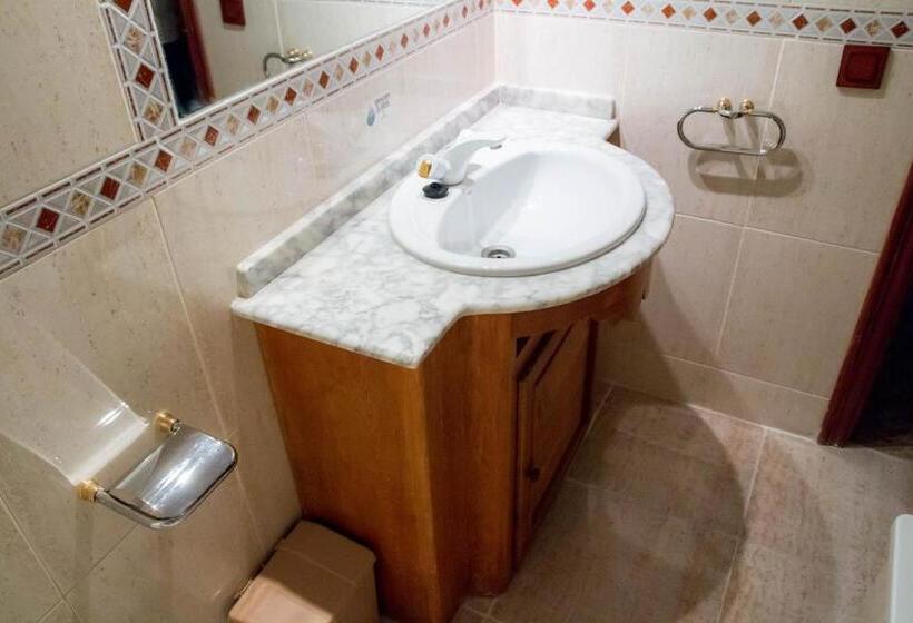 اتاق استاندارد, Hostal La Toba