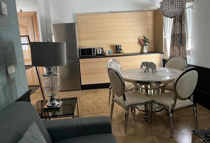 سوییت لوکس, Royal Suite Santander