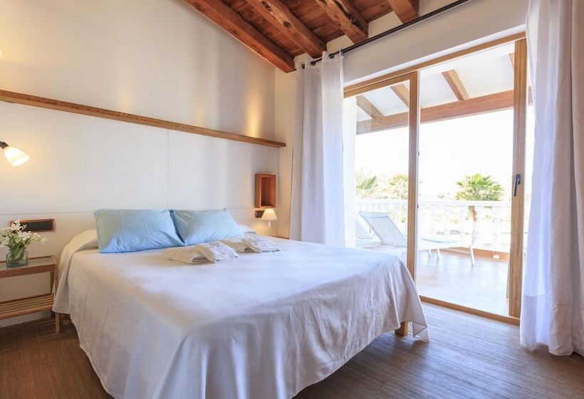 اتاق اساندارد با چشم‌انداز جانبی به دریا, Es Pas Formentera Agroturismo