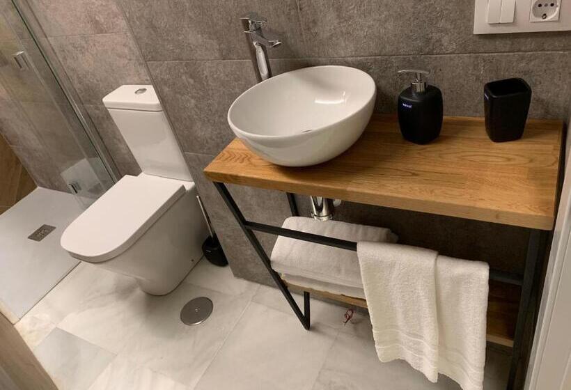 اتاق لوکس, Sweet Sevilla Suites