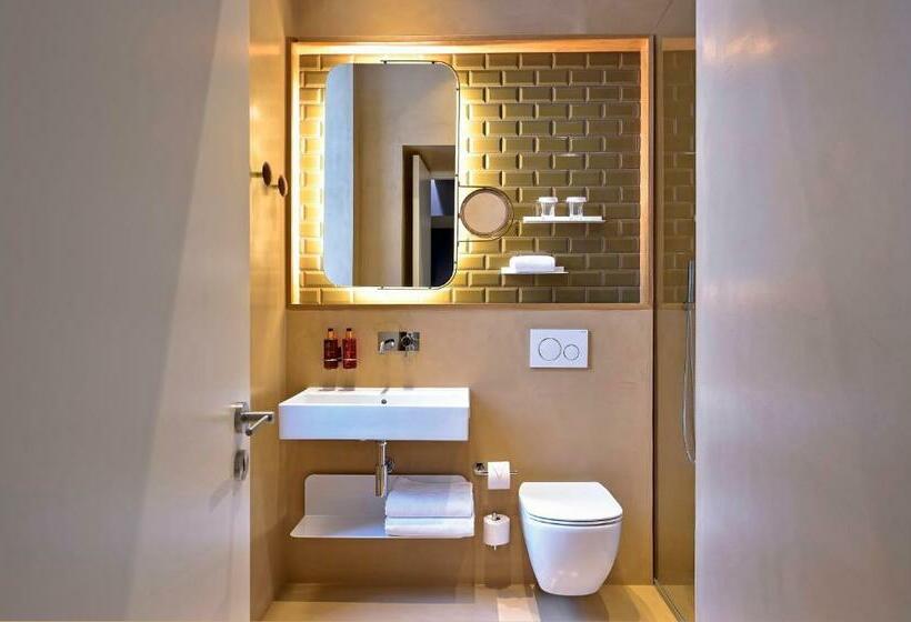 اتاق استاندارد, My Story Hotel Figueira