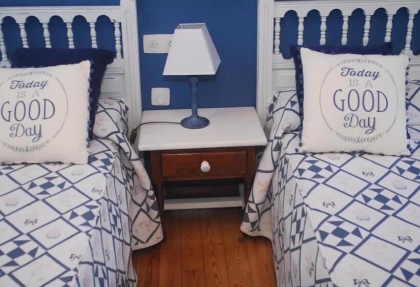 اتاق استاندارد, Hostal Puente Deva
