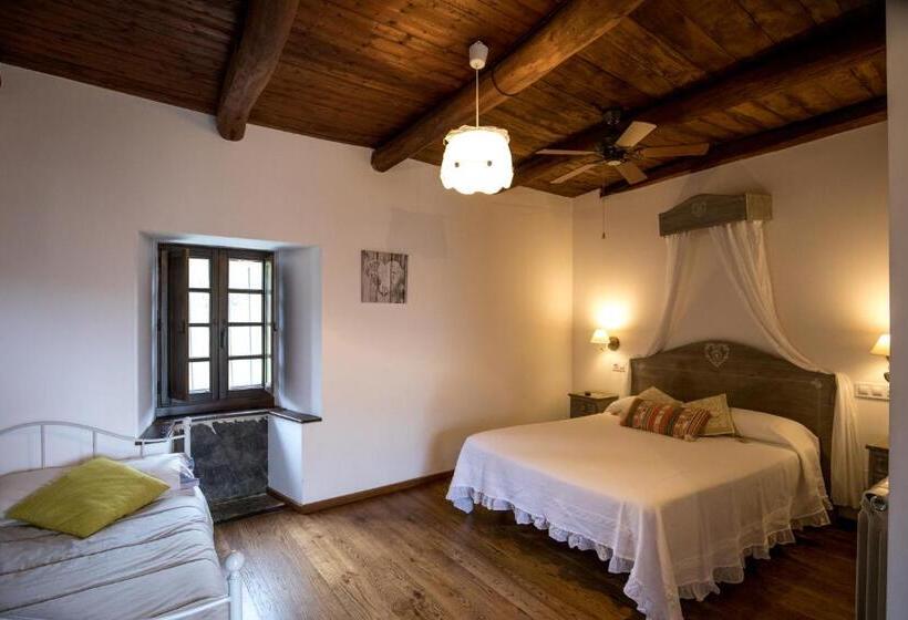 اتاق استاندارد سه نفره, La Casa Grande Del Valle