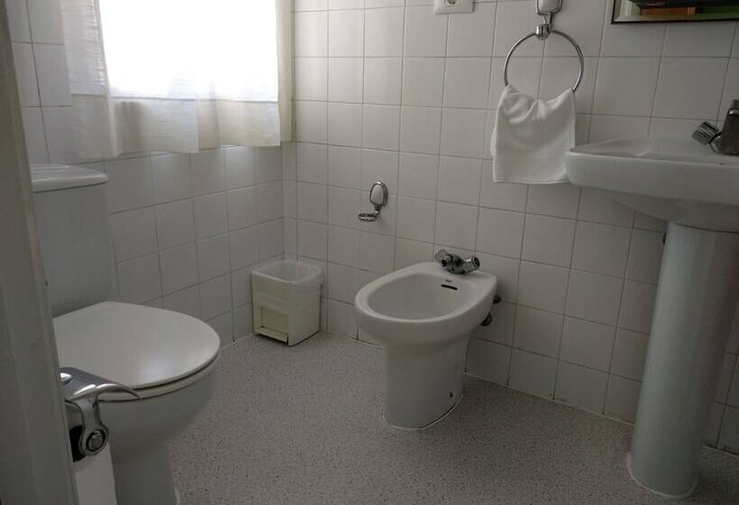 اتاق استاندارد, Hostal Buenavista