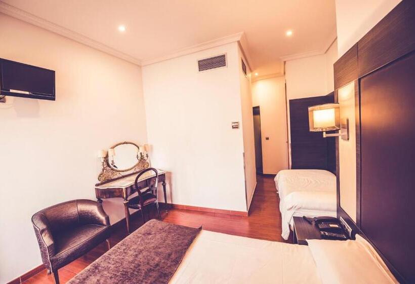 اتاق استاندارد سه نفره, Hostal Sol Los Angeles