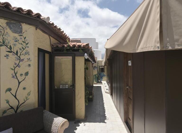 Кровать в Общей Комнате, Los Amigos Nest Hostel