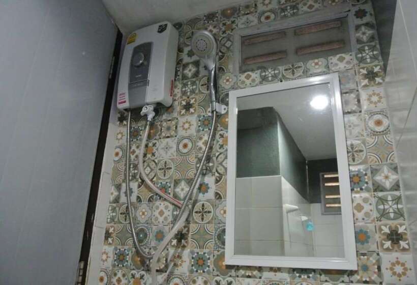 اتاق استاندارد, Phang Nga Guesthouse