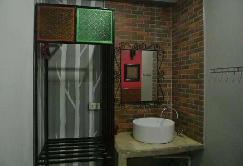 اتاق استاندارد, Phang Nga Guesthouse