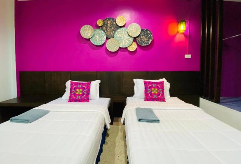 سوییت, Phang Nga Guesthouse